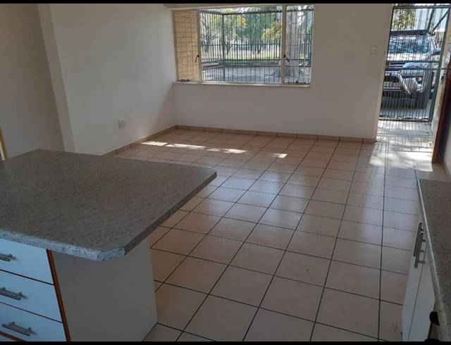 2 BEDROOM APARTMENT FOR SALE IN SASOLBURG CENTRAL
